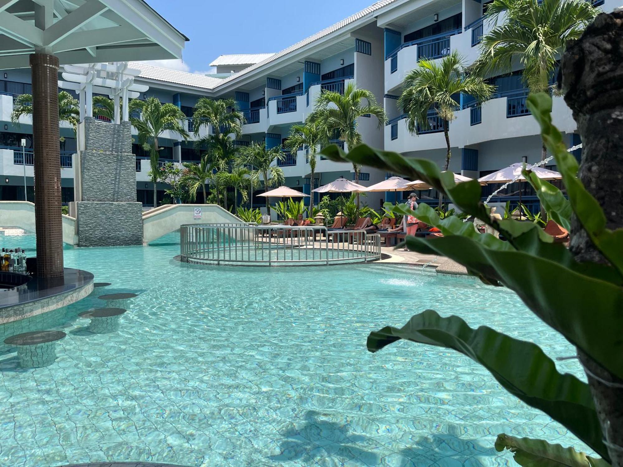 Phuket Island View Resort - Sha Extra Plus Karon Екстер'єр фото