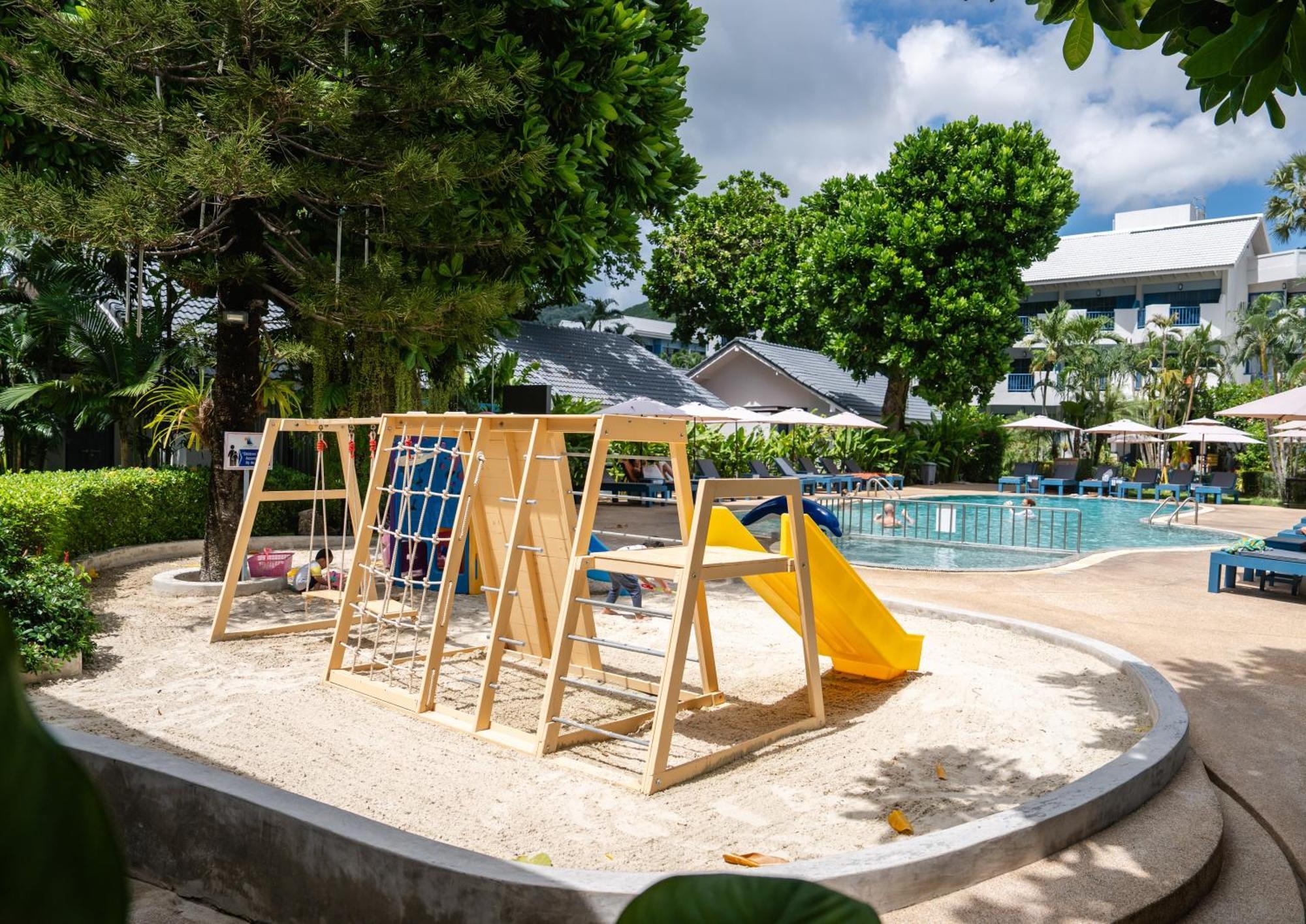 Phuket Island View Resort - Sha Extra Plus Karon Екстер'єр фото