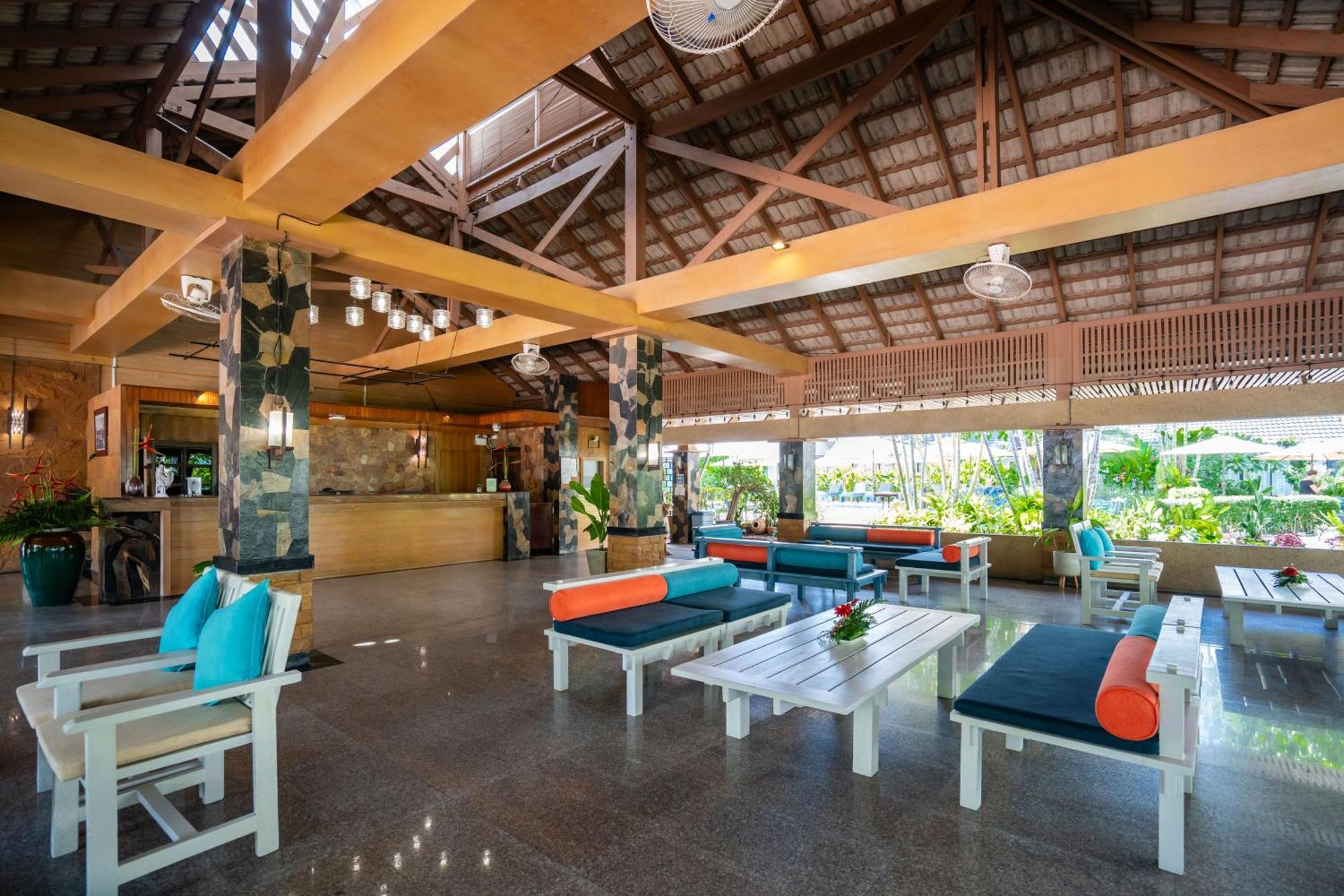 Phuket Island View Resort - Sha Extra Plus Karon Екстер'єр фото